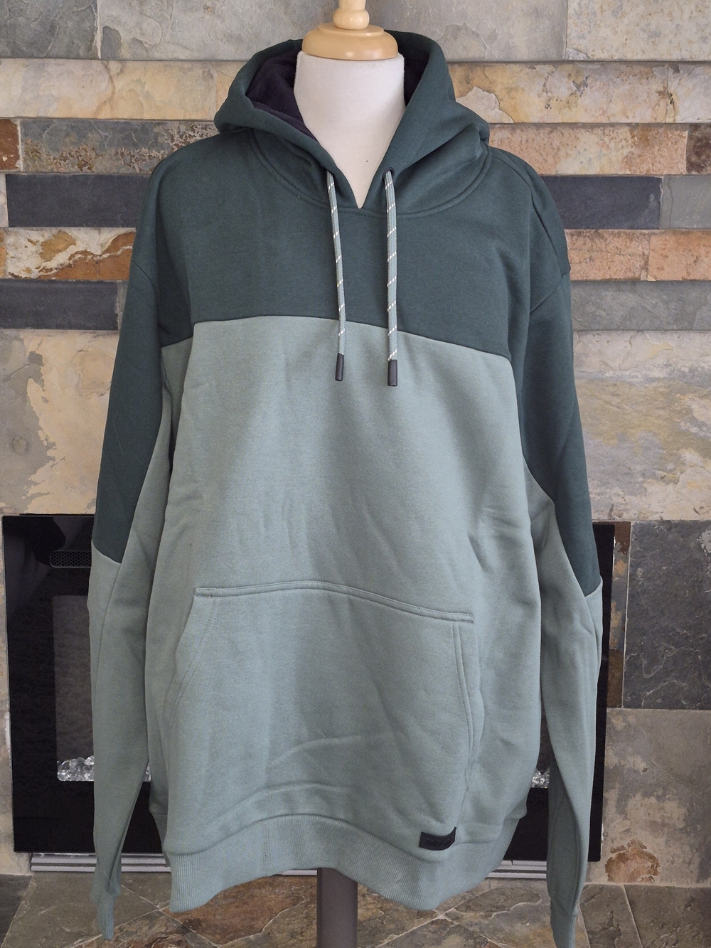Men's Two-Tone Green Hooded Pullover Sweatshirt